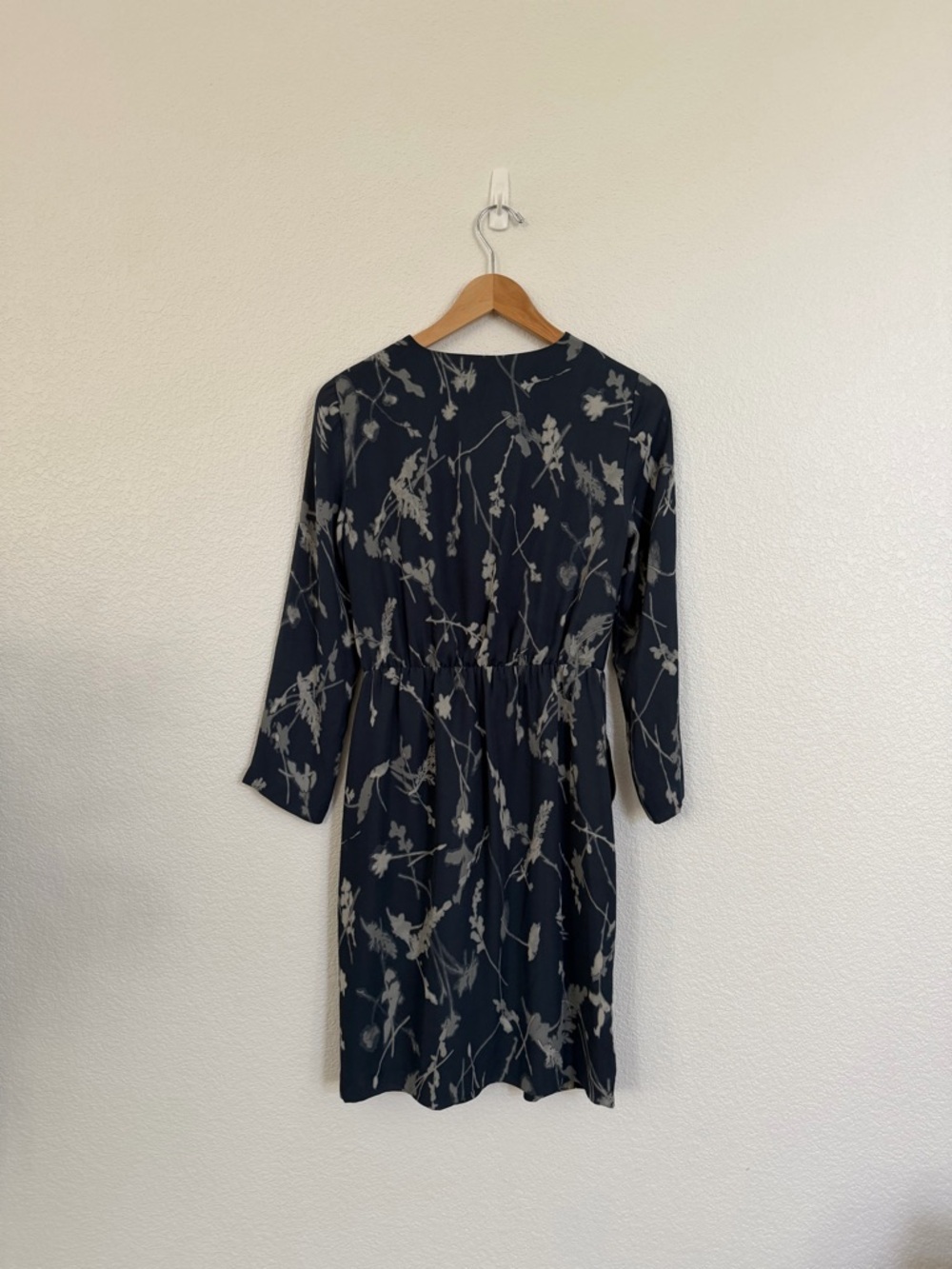 Banana Republic Blue Floral Wrap Dress - Picture 5 of 5